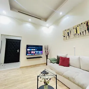 https://one-bed-one-living-room-apartment-with-smart-access.hotelsriyadh.net